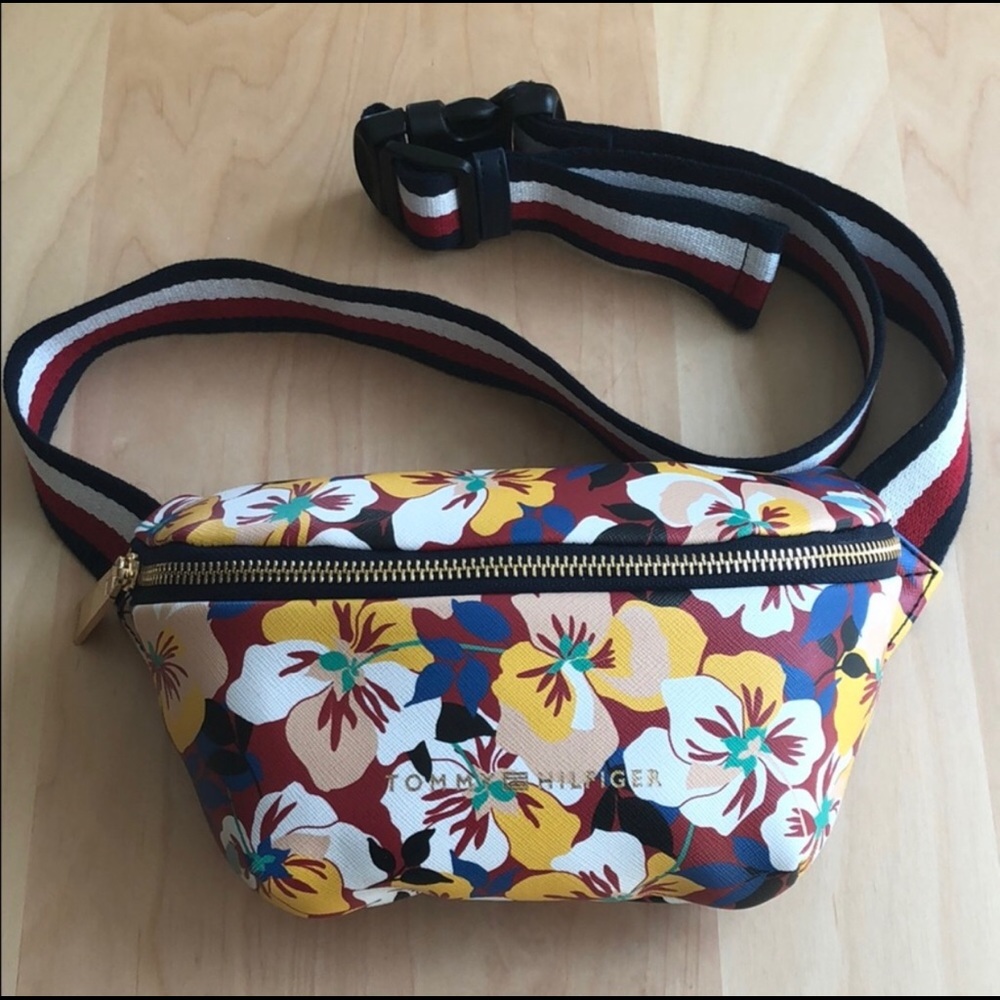 Limited Edition Tommy Hilfiger Fanny Pack!
